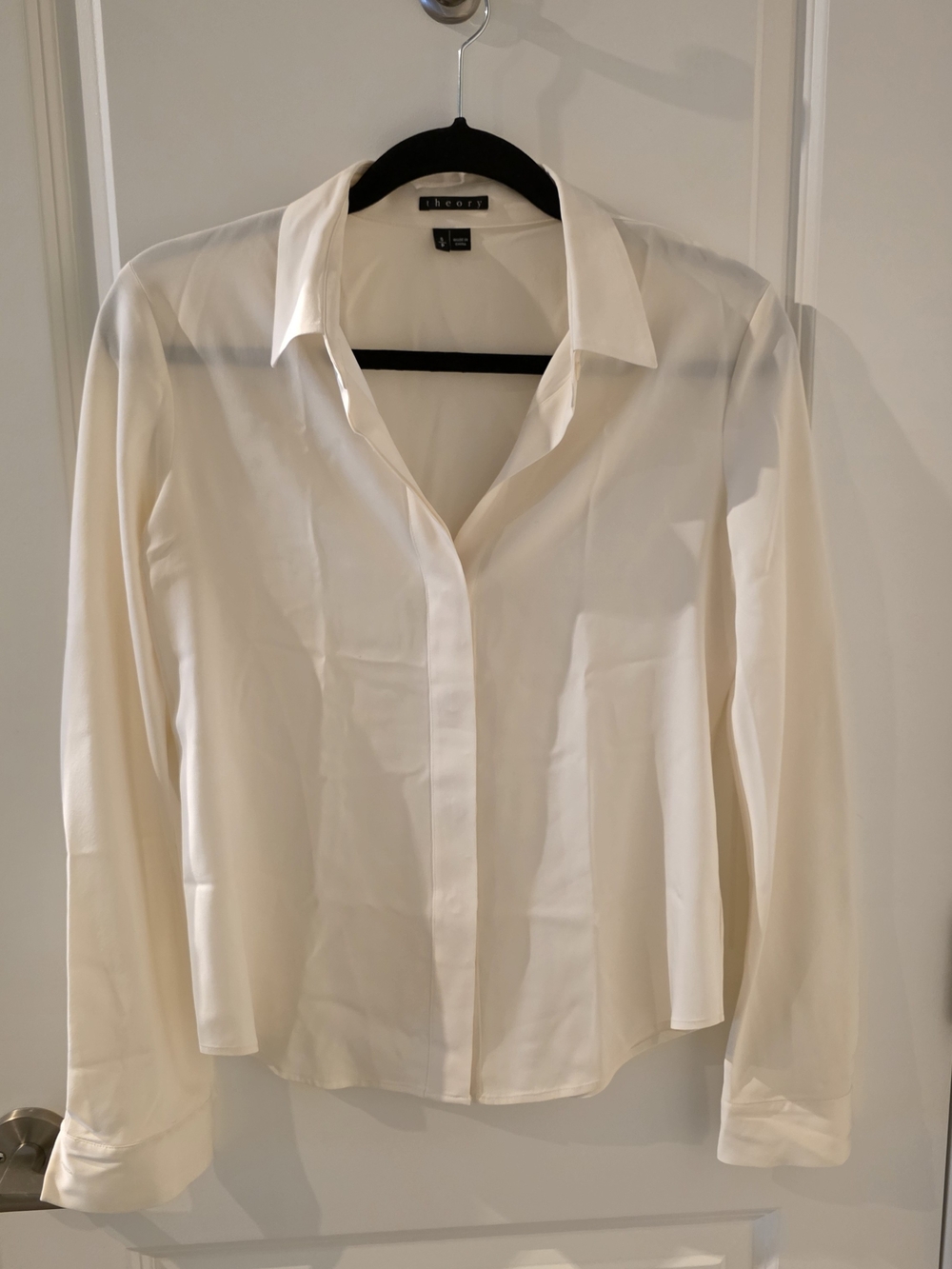 Theory 100% Silk Cream Button-Front Blouse